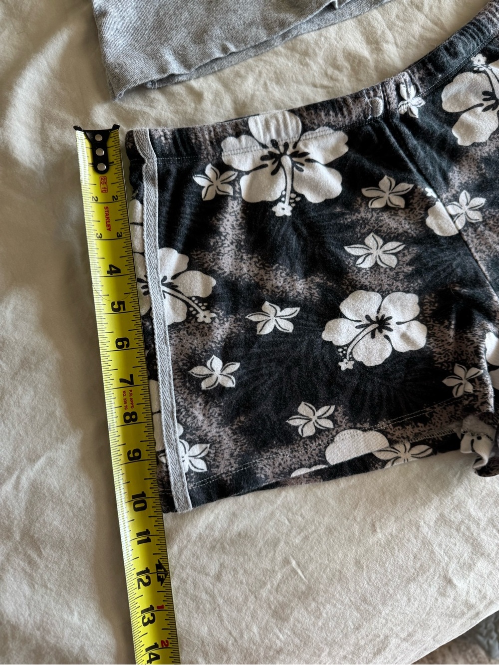 Maui Grey Camisole & Black Floral Sleep Shorts Set - Picture 9 of 16